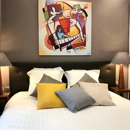 Apartment Numa Blanc 300 M Palais Des Festivals