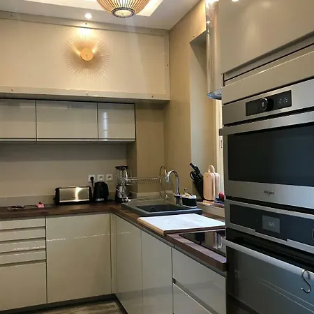Apartment Numa Blanc 300 M Palais Des Festivals Cannes
